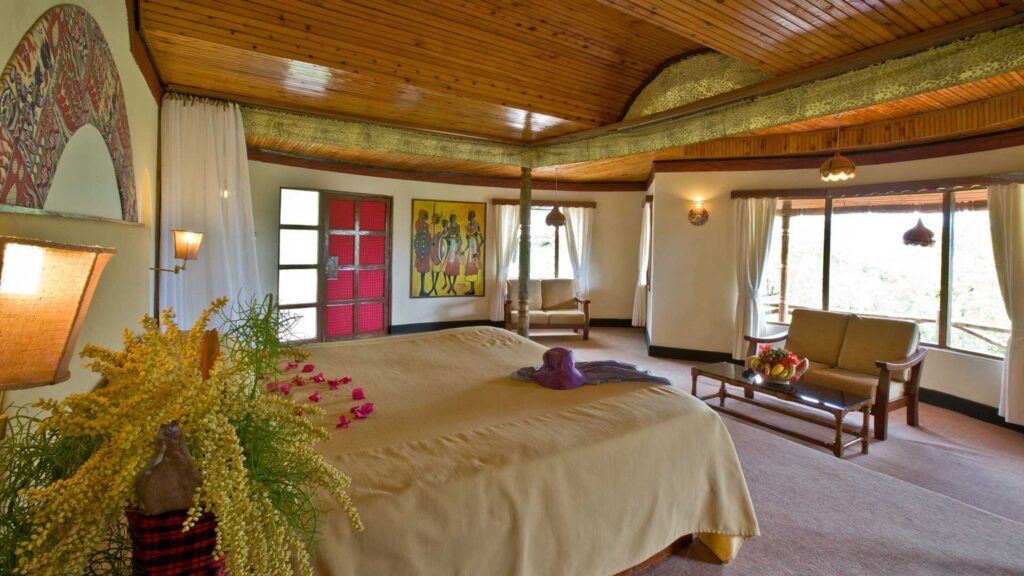Masai-mara-luxury-camp-safari-stay